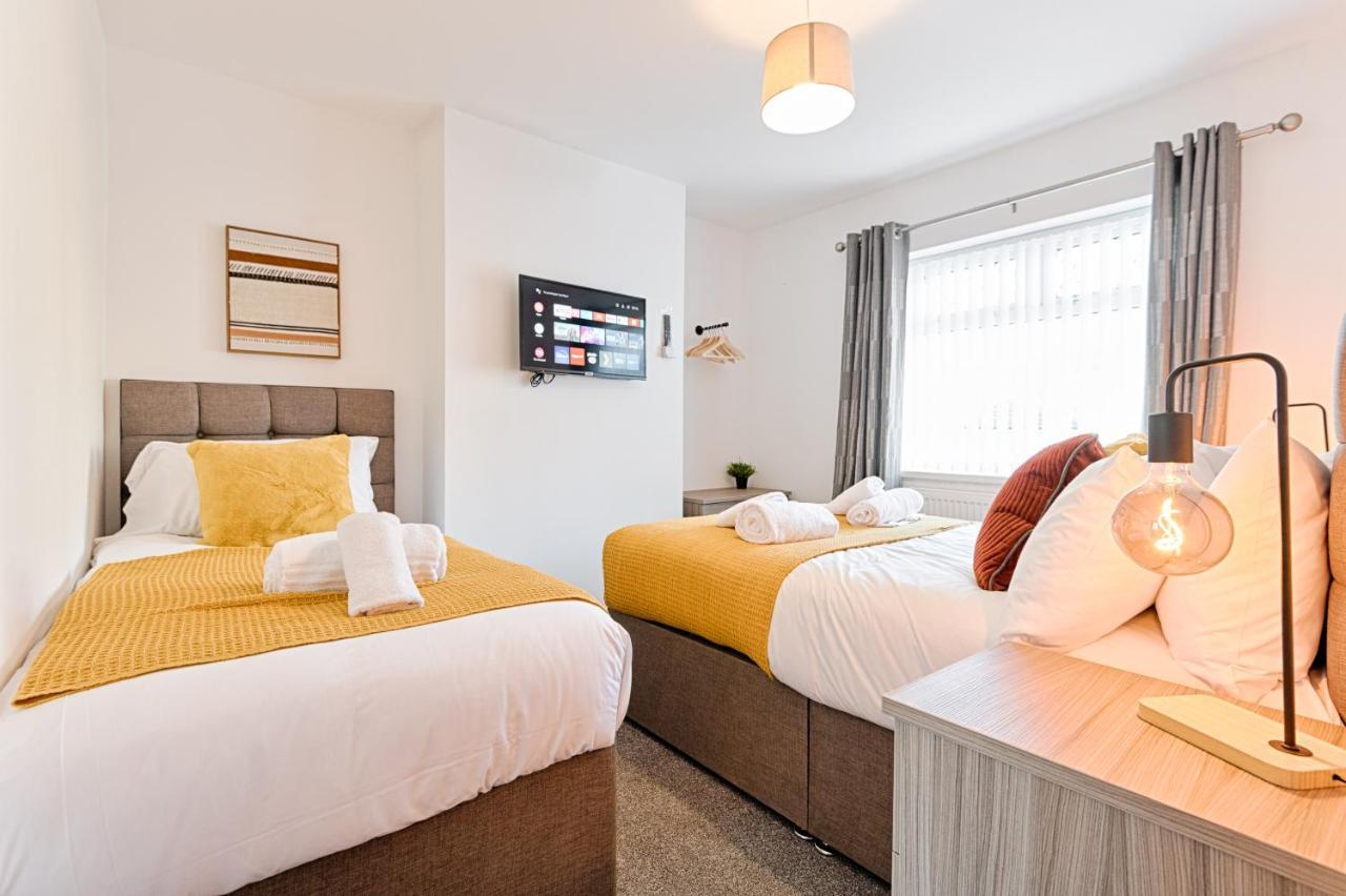 The Glenroy - Tv In Every Bedroom! Apartment